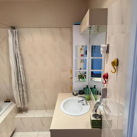 La Ruche Jean Jaures Нанси